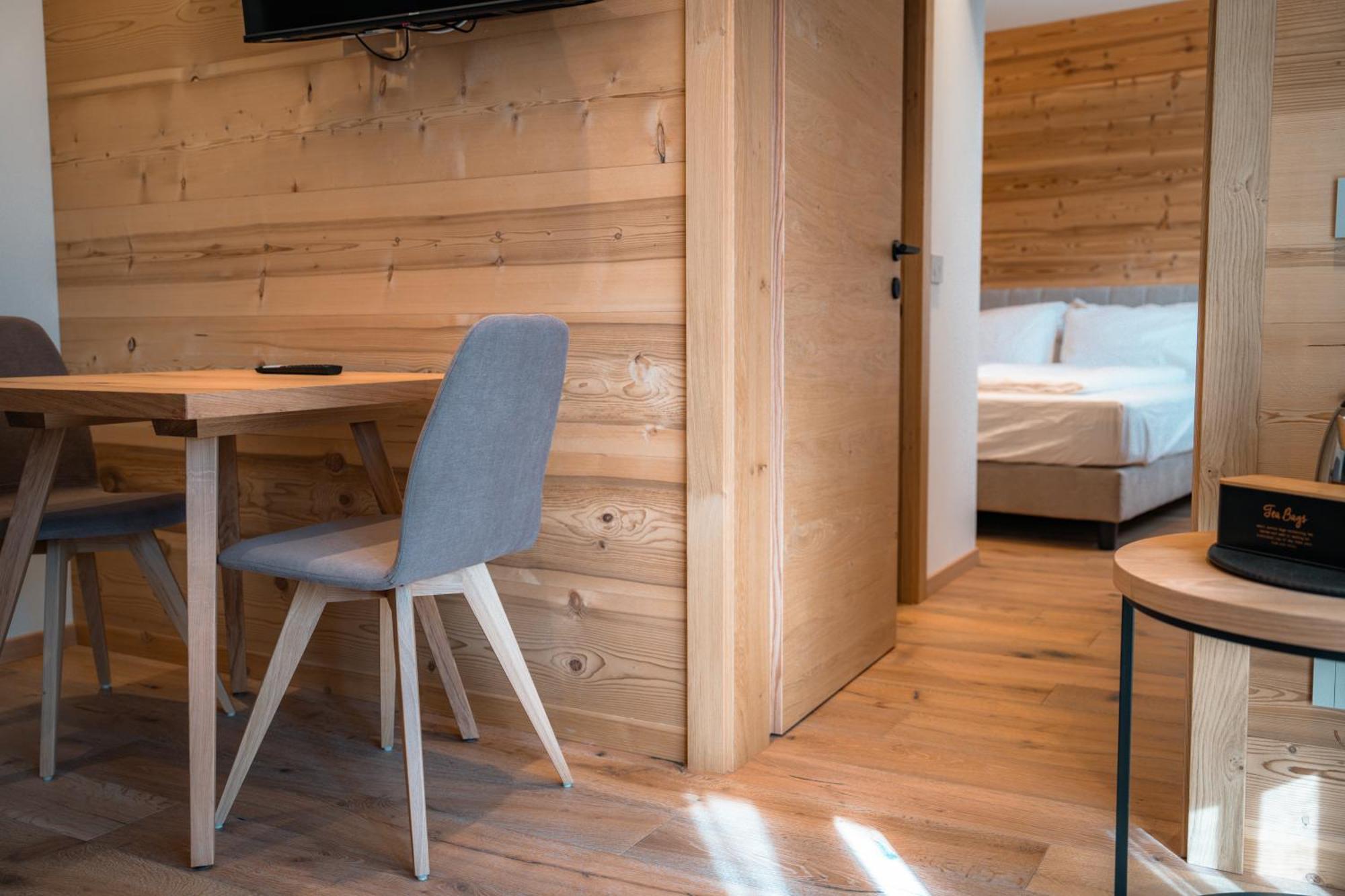 Vivi Suites & Spa - Boutique Guest House Molveno Eksteriør billede