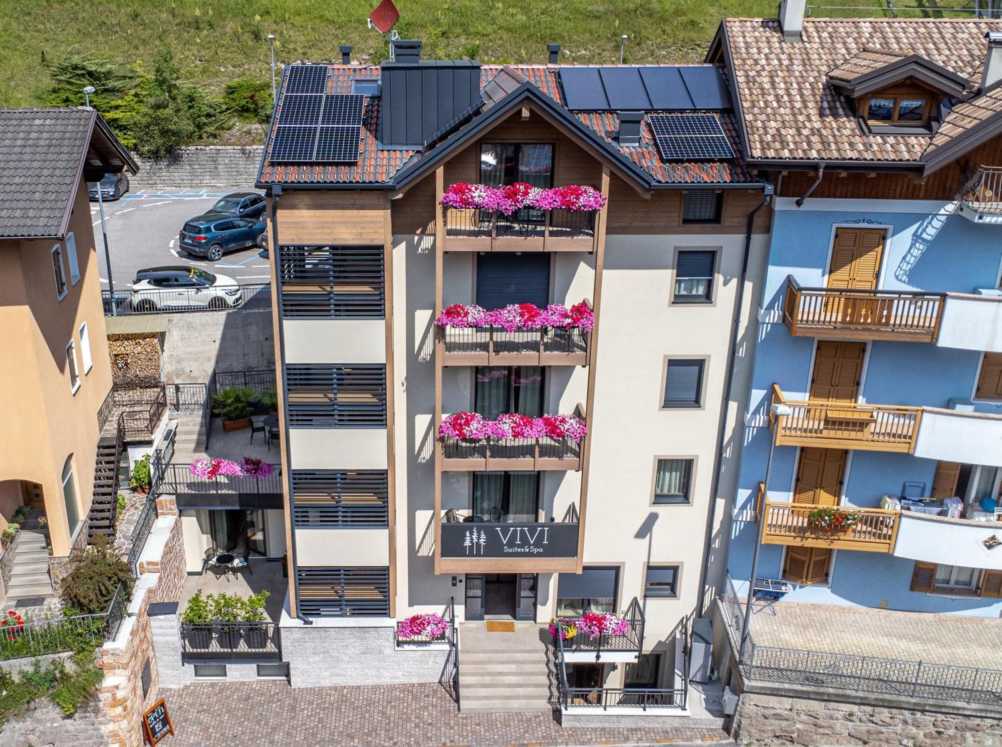 Vivi Suites & Spa - Boutique Guest House Molveno Eksteriør billede